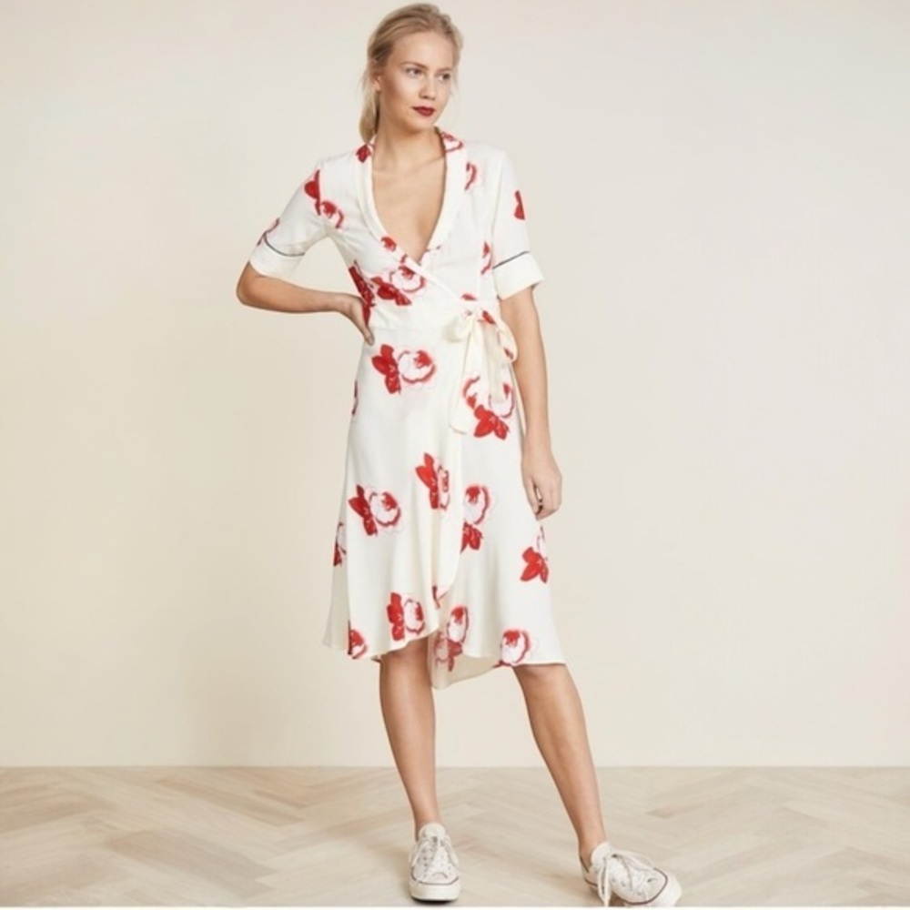 Ganni M Harley crepe wrap dress Red Floral Blouse top midi length retro look